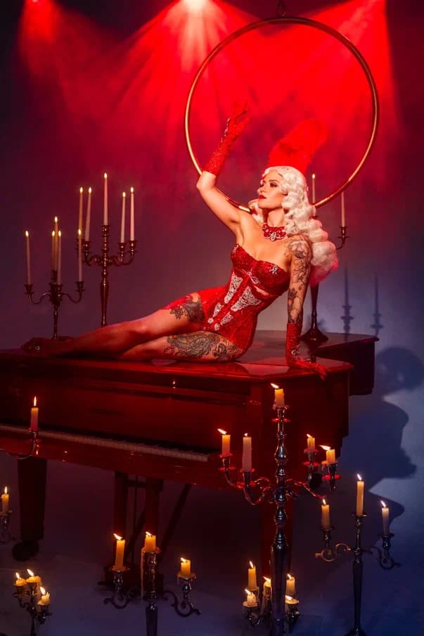 Джаз Бурлеск / Jazz Burlesque (Magnus Locus)