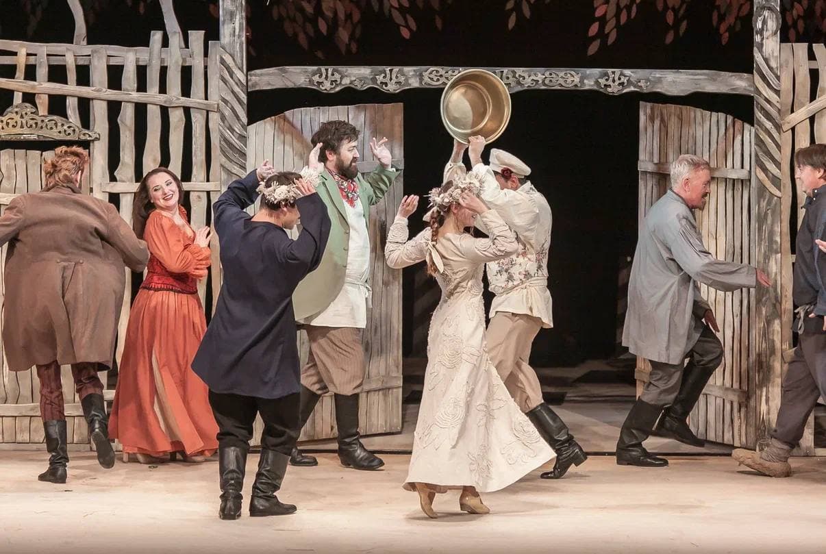 На бойком месте (Школа драматического искусства)