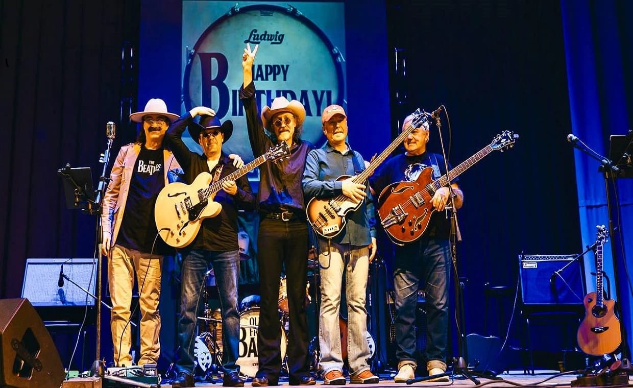 Бесконечный космос рока (ДК «Железнодорожник»)