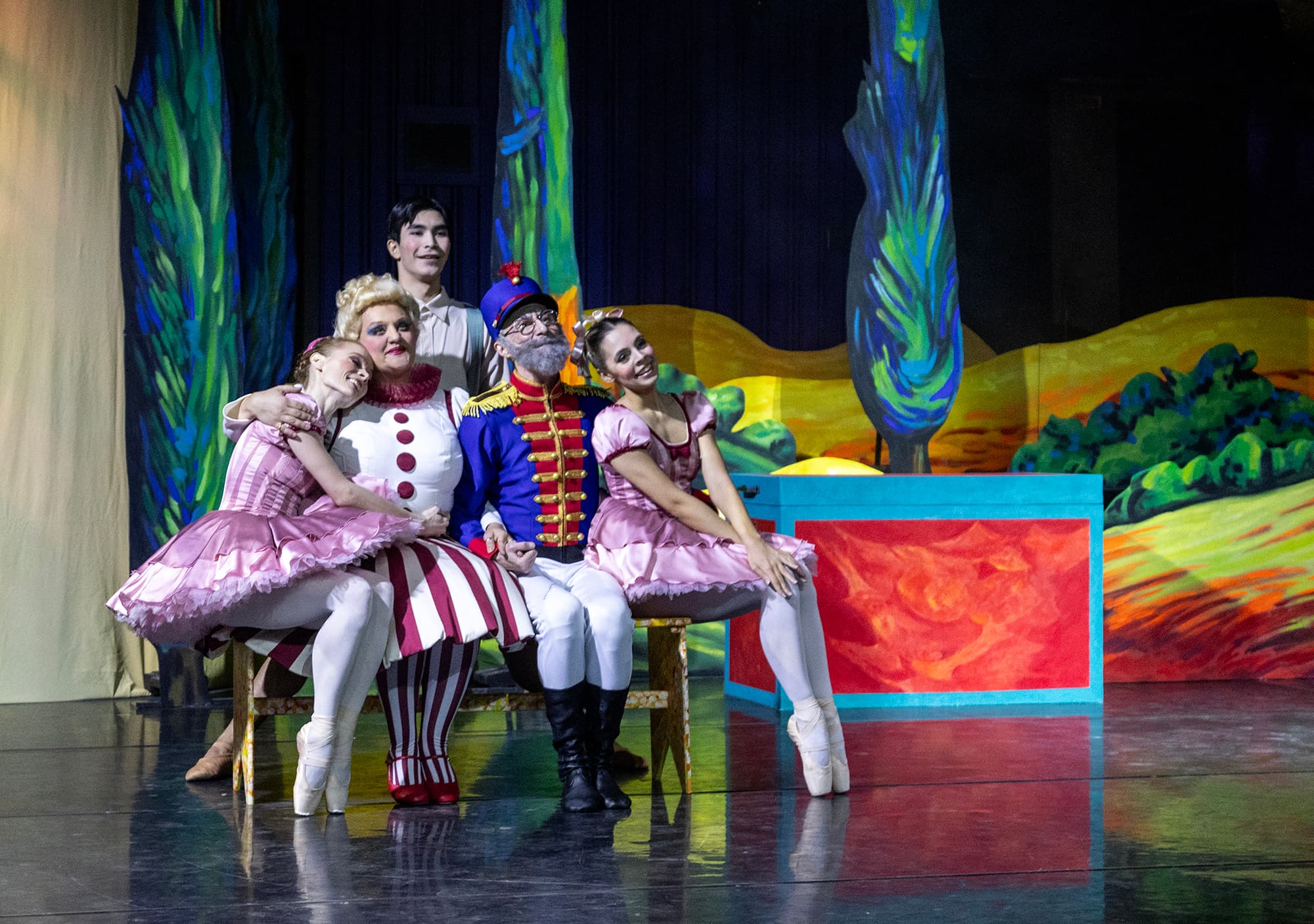 Ящик с игрушками (Музыкальный театр им. Сац)