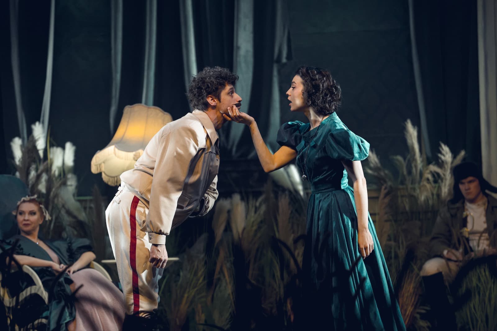 Первая любовь (ТЮЗ им. Брянцева)