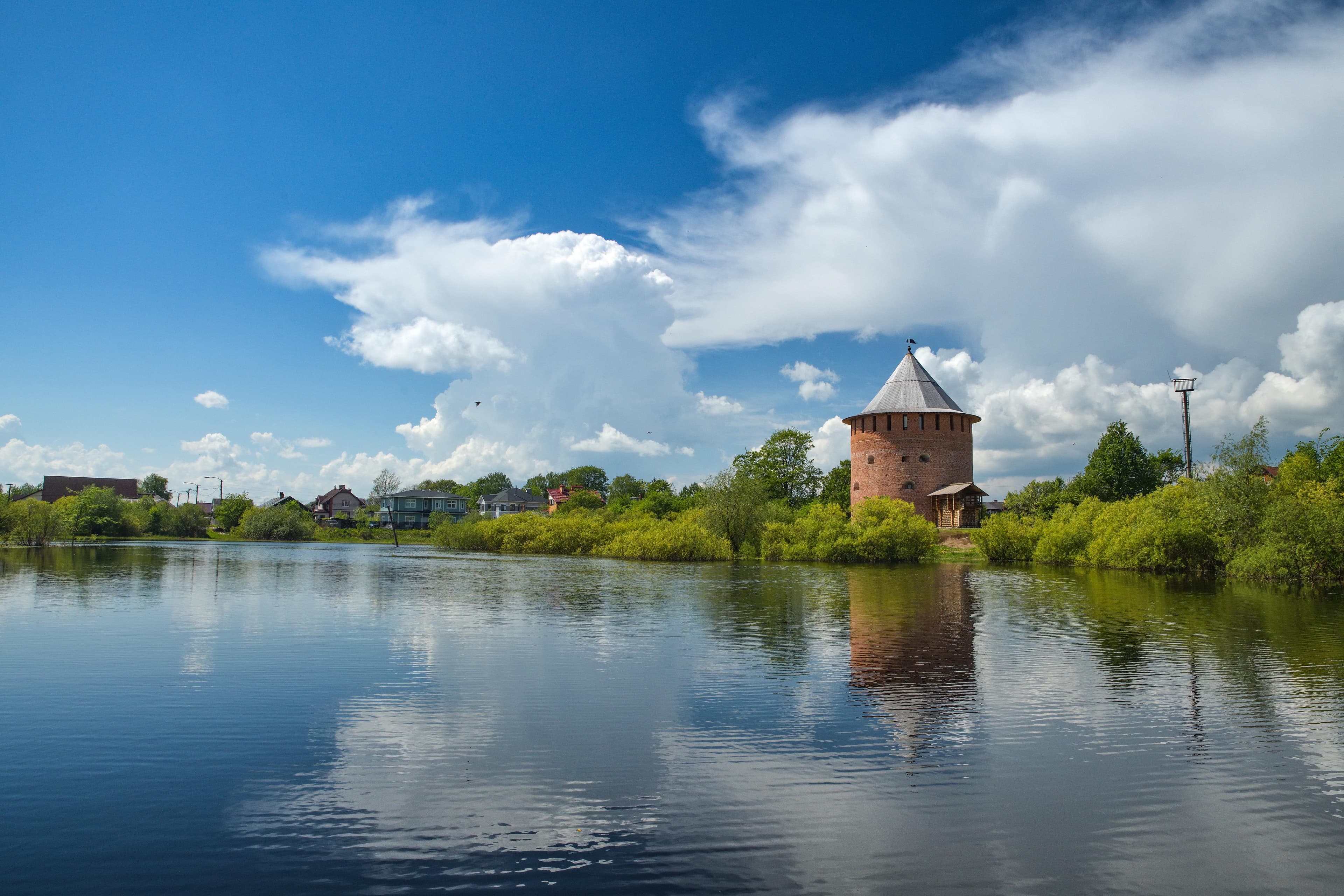 «Конец» с бесконечной историей (Новгородский кремль)