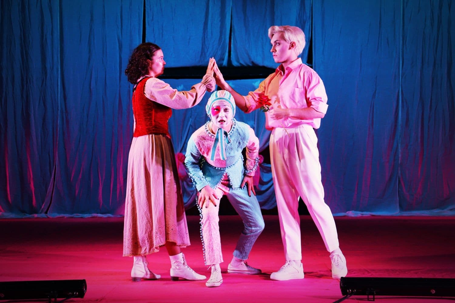 Принцесса на горошине (Молодёжный театр «ВДТ» (Волжский))