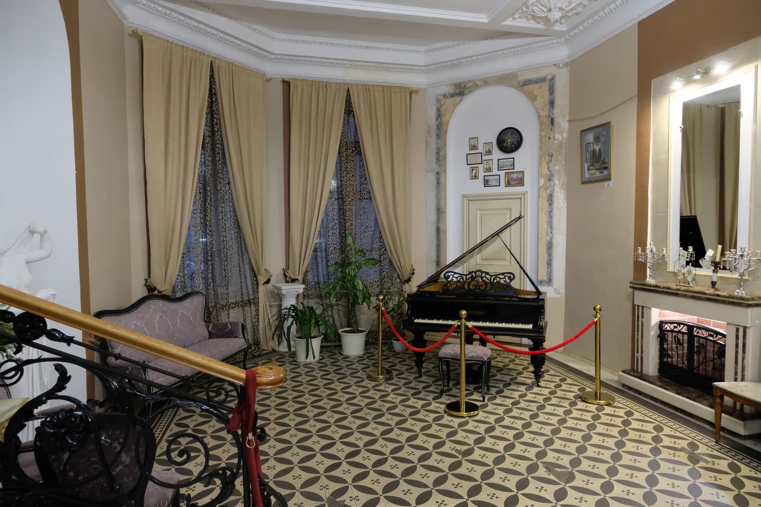 Экскурсия в особняк Шрёдера + концерт «Мистер до-диез минор» (Дом Шрёдера)