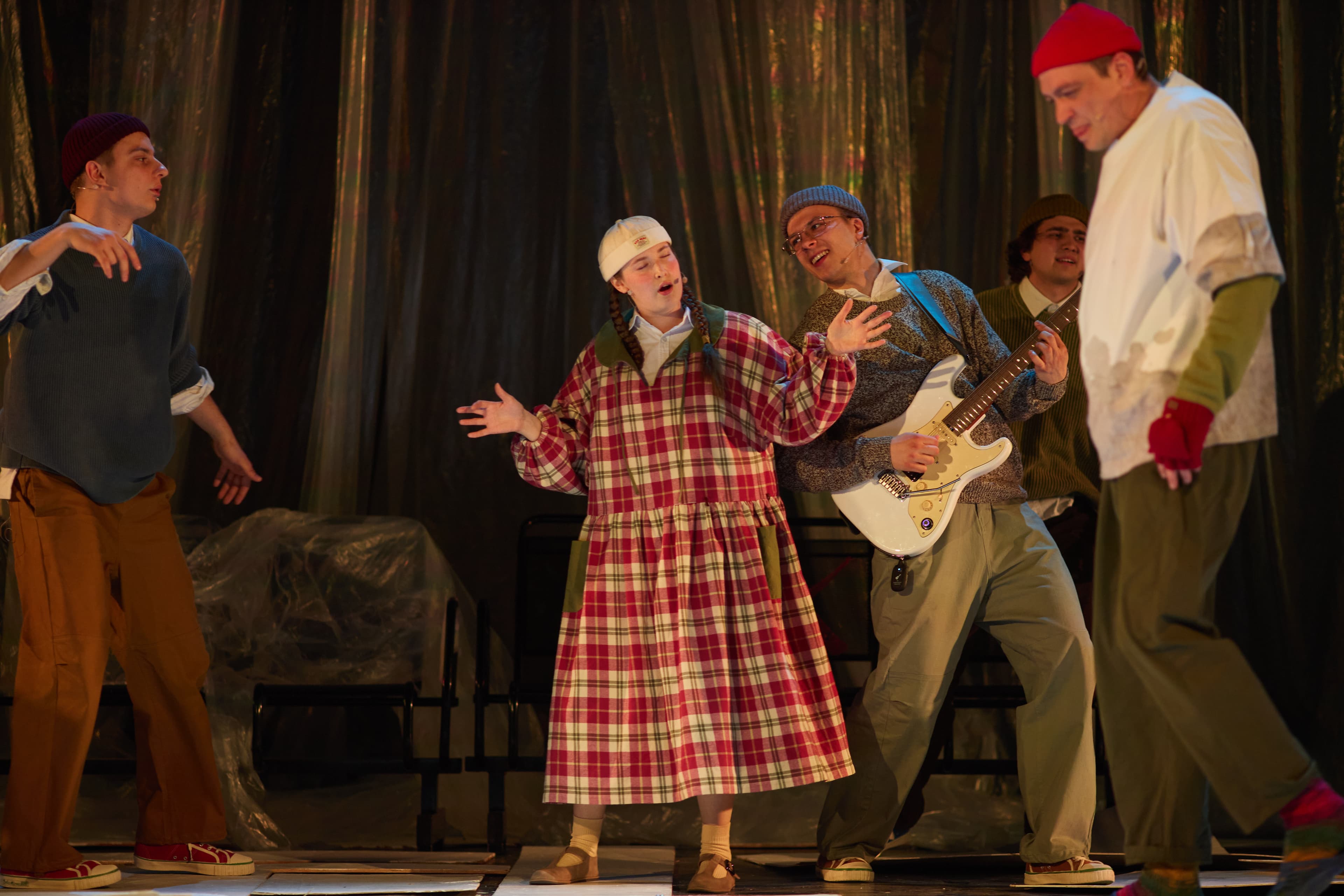 Когда длинная стрелка будет на двенадцати, а короткая на трёх (ЗИЛ)