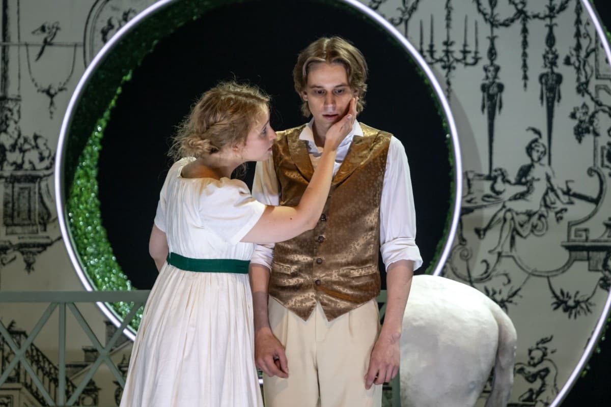 Любовью не шутят (Молодёжный театр на Фонтанке)