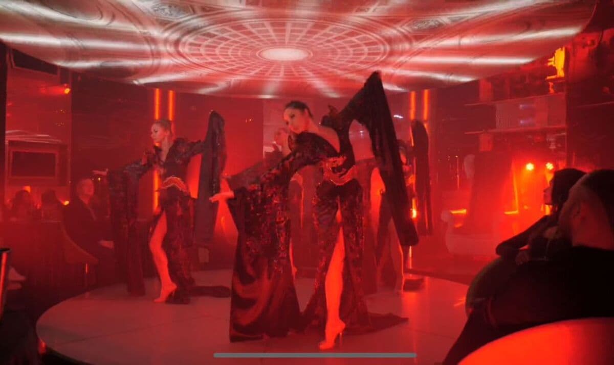 Летний бал таинств (Чаплин Hall)