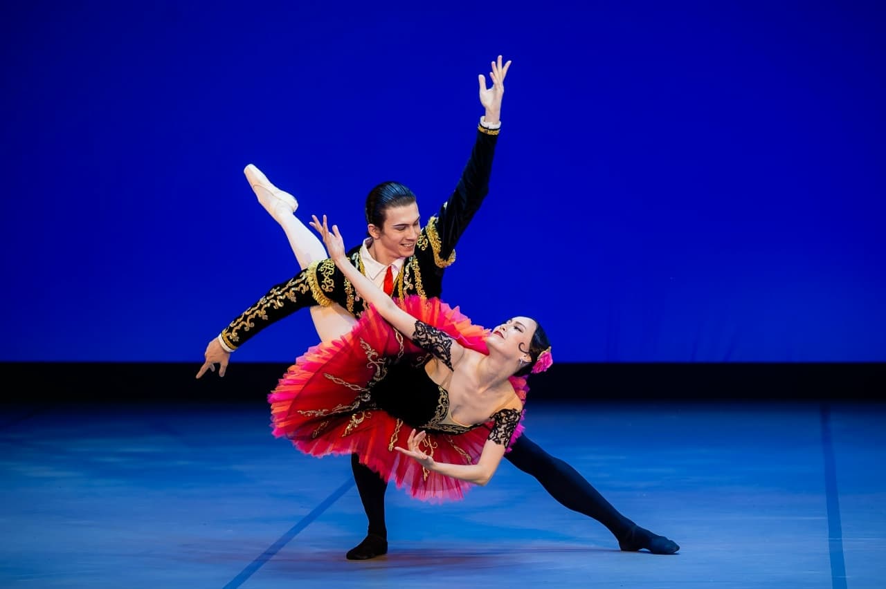 Гала-концерт фестиваля «Щелкунчик приглашает» (Театр юного зрителя)