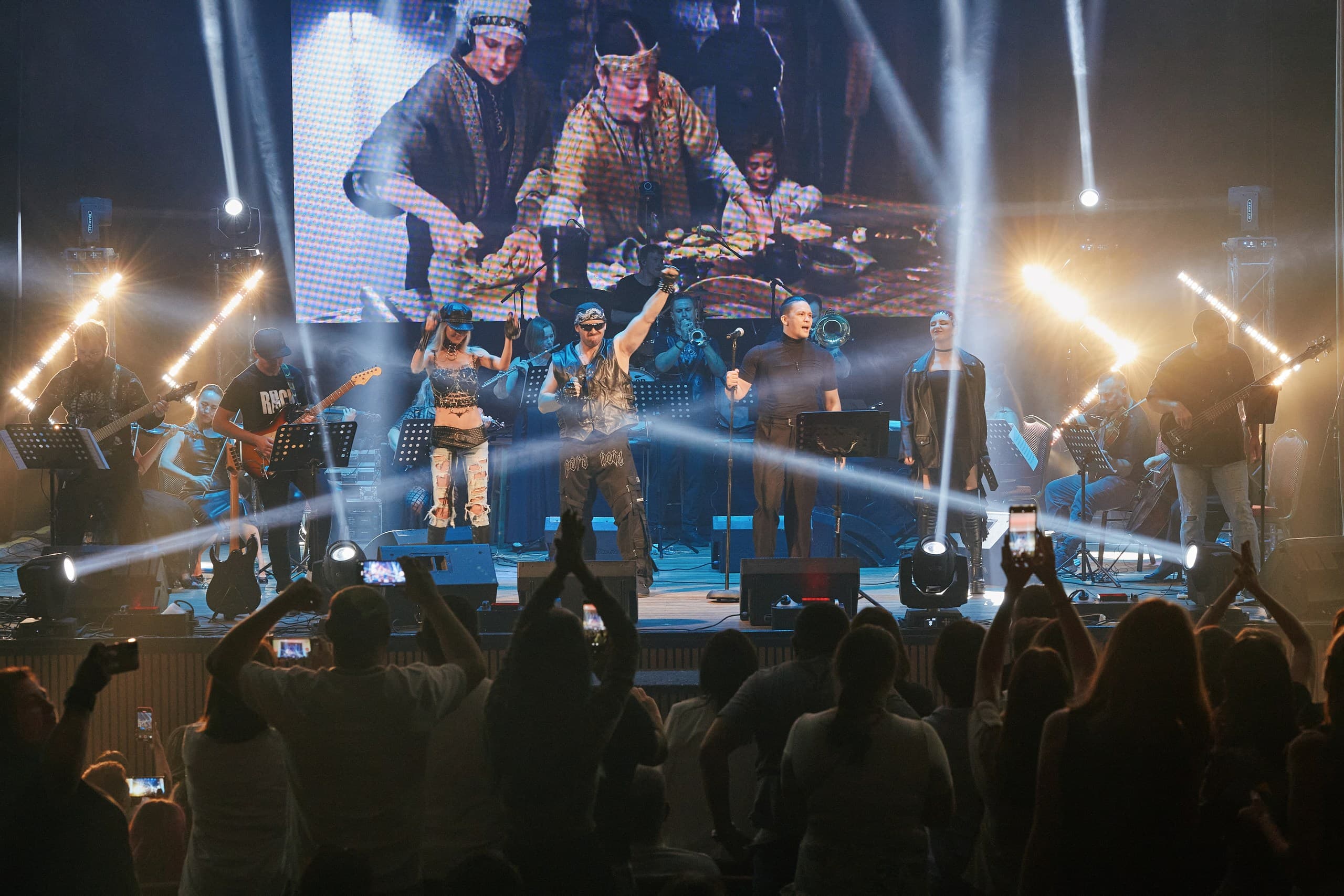 Мировые рок-хиты с АСО-оркестром (ДК железнодорожников)