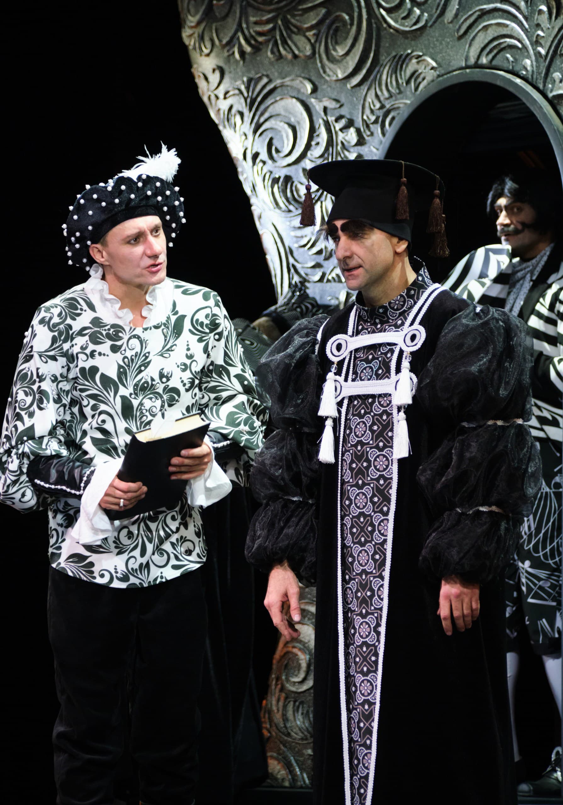 Севильский цирюльник (Театр драмы им. Горького)