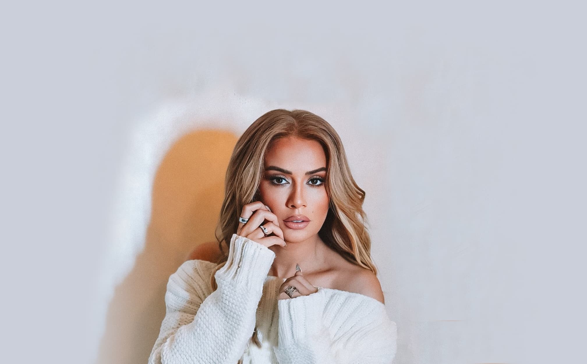 Roza Zergerli (Дворец Республики)