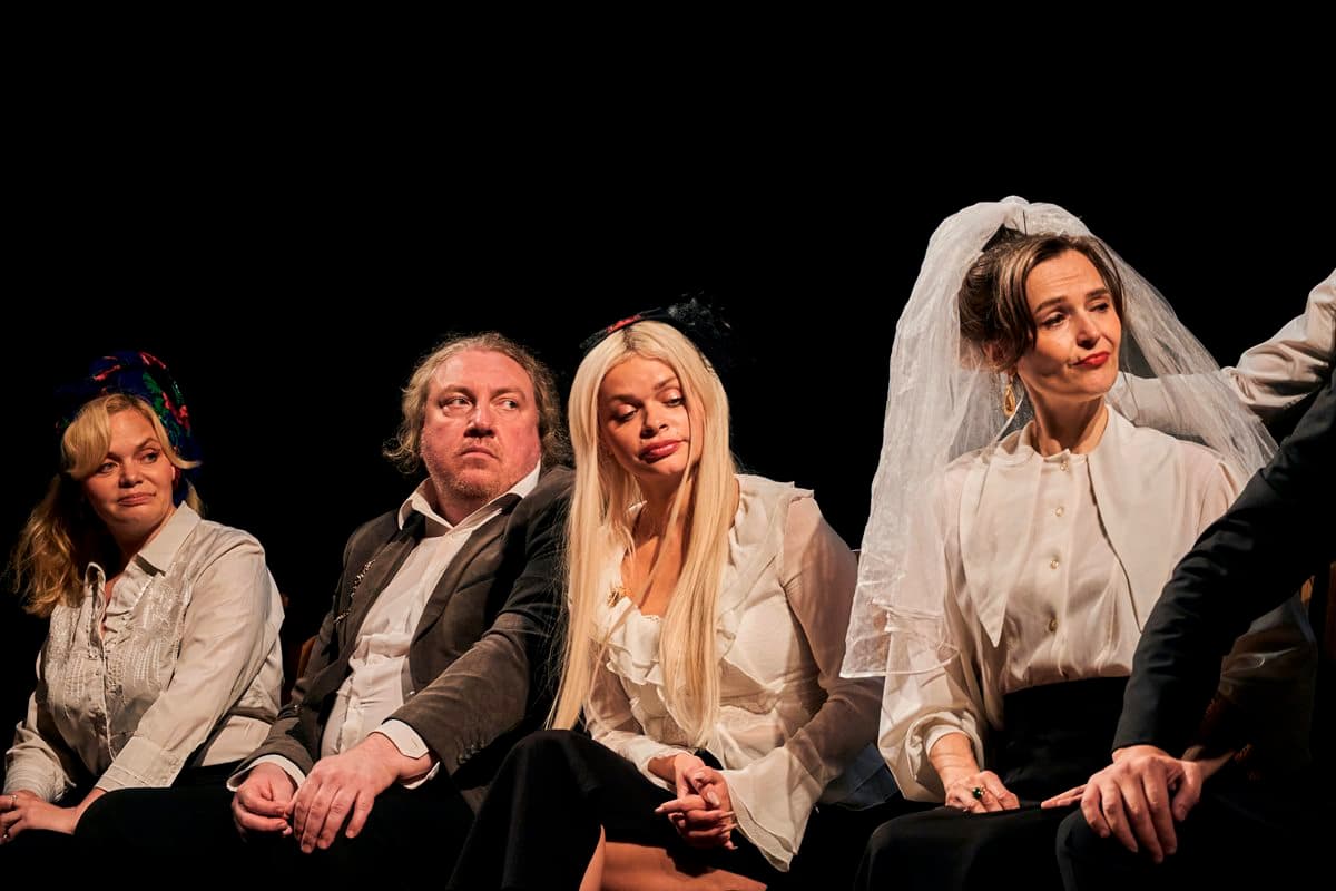 Человек без селезёнки (ДК железнодорожников)