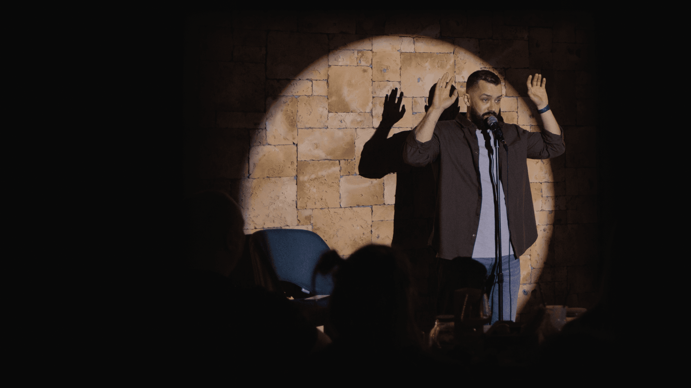 Вечер стендап комедии в Академическом (Hide in 85)