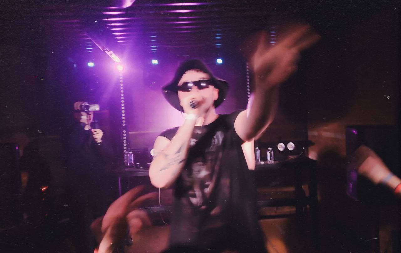 RealLowly Pluto (Pravda)