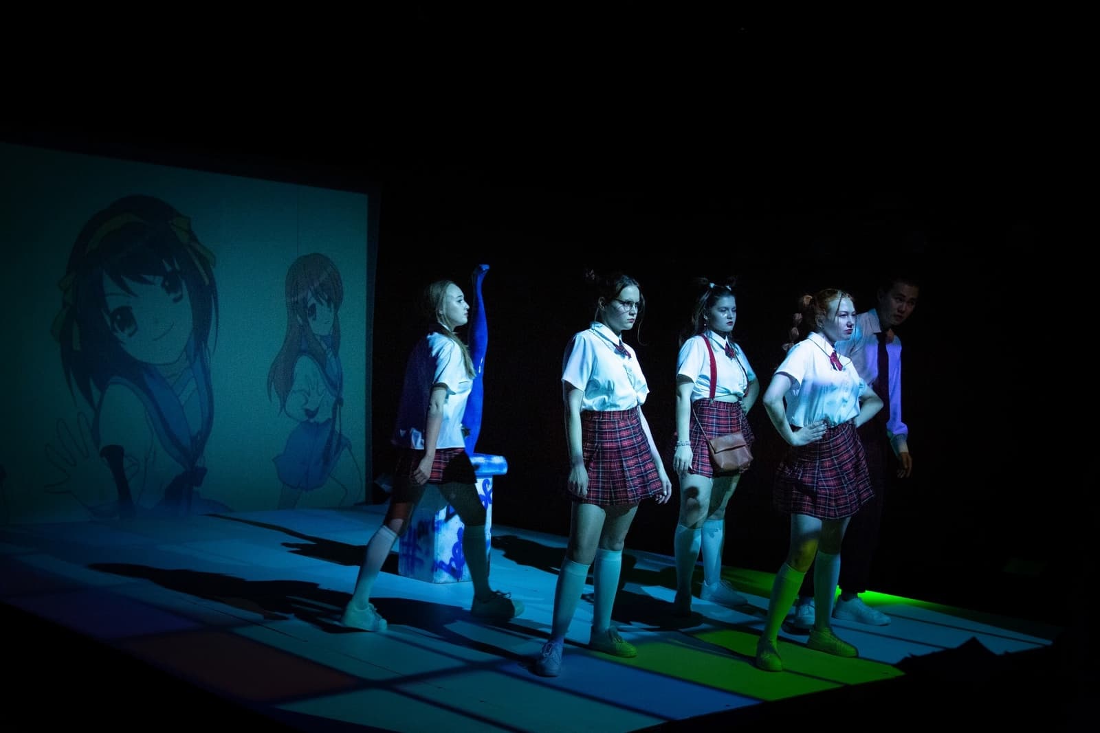 Авокадо-Тян (Русский драматический театр им. Бестужева)