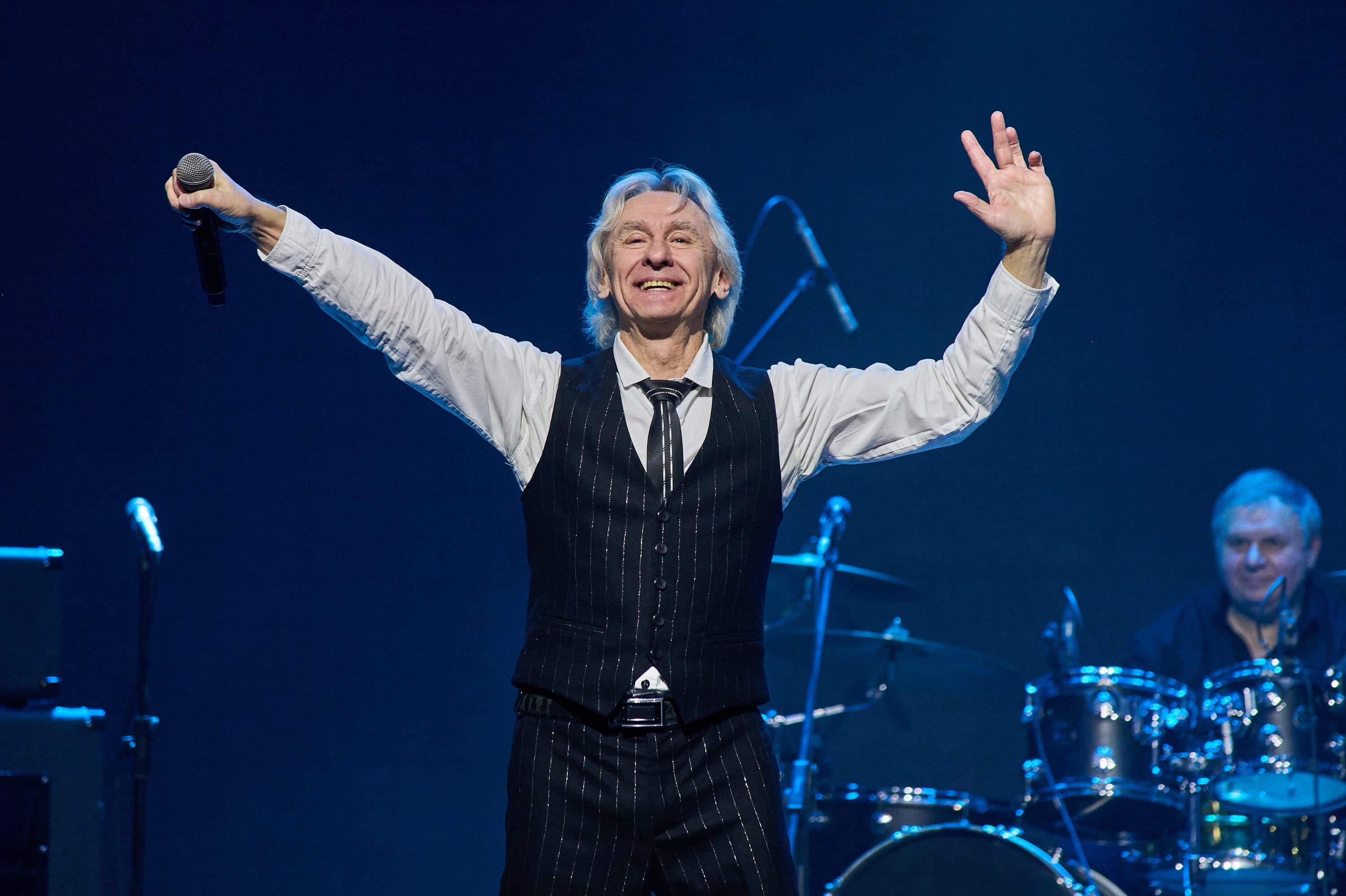 Парад звёзд 80-х и 90-х (Мега Гринн)