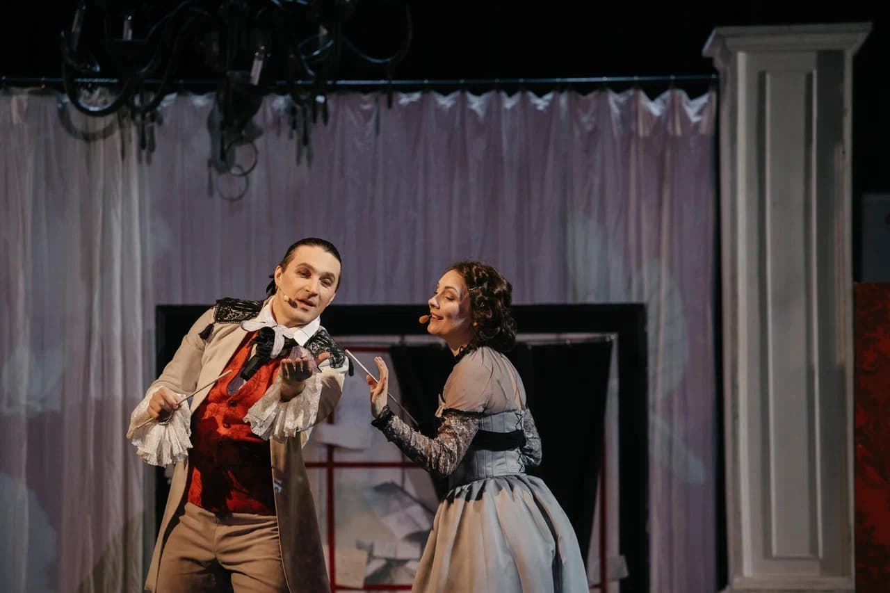 Опасные связи (Дом офицеров)