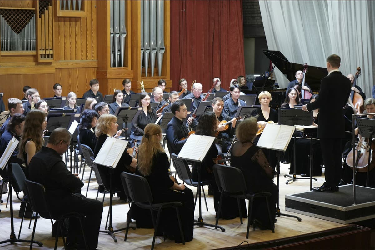 Луганский симфонический оркестр (Татарская филармония им. Габдуллы Тукая)