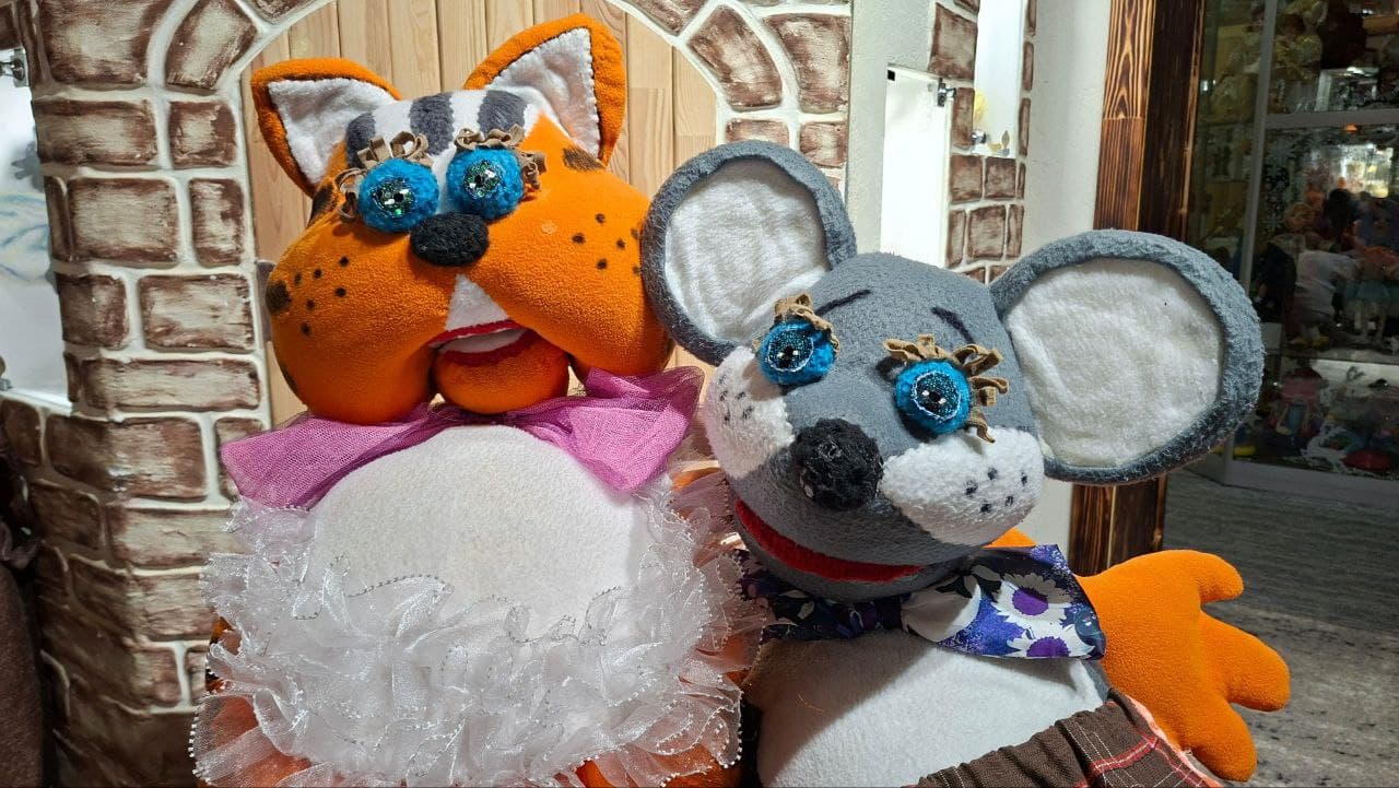 Весёлый мышонок (За очагом)