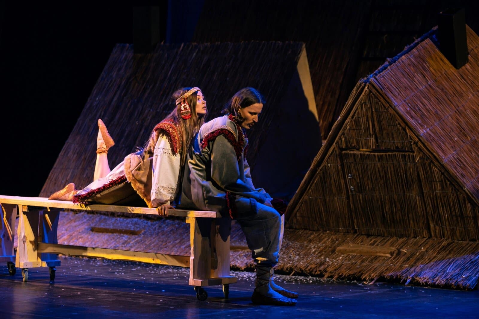 Гоголь. О любви. Рождественские истории (Мордовский национальный драматический театр)