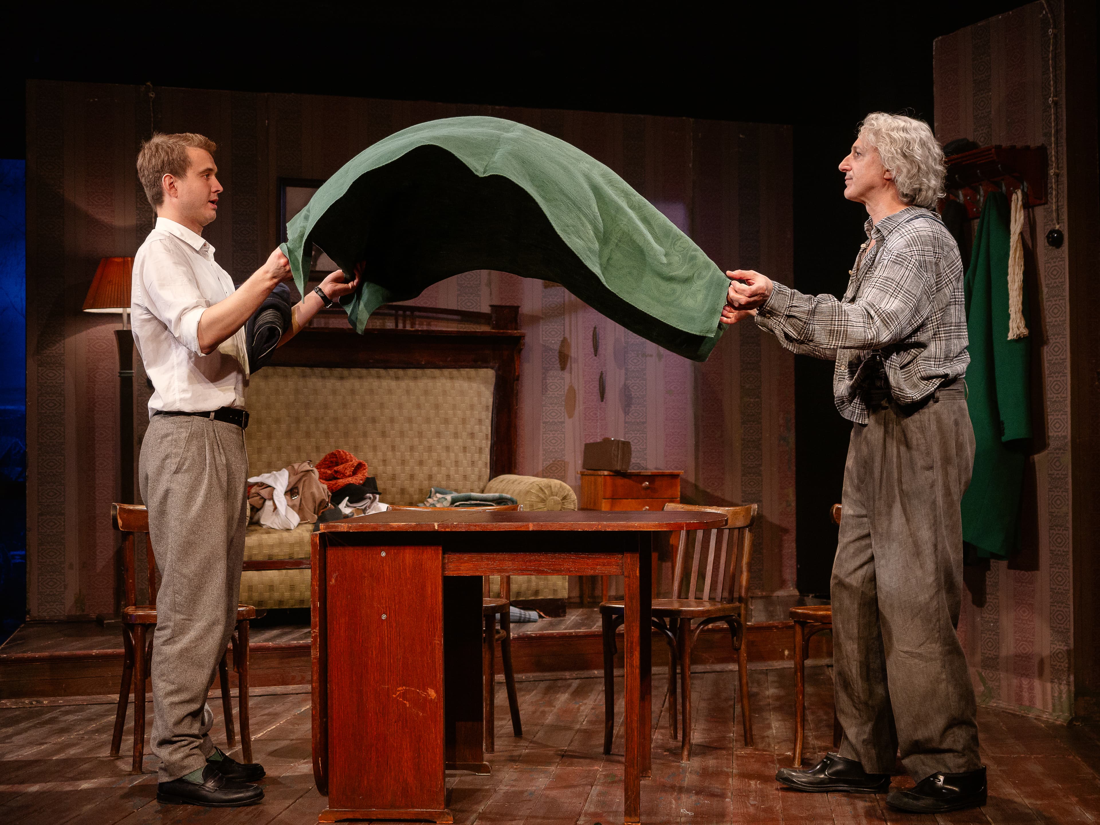 Старший сын (Театр Олега Табакова)