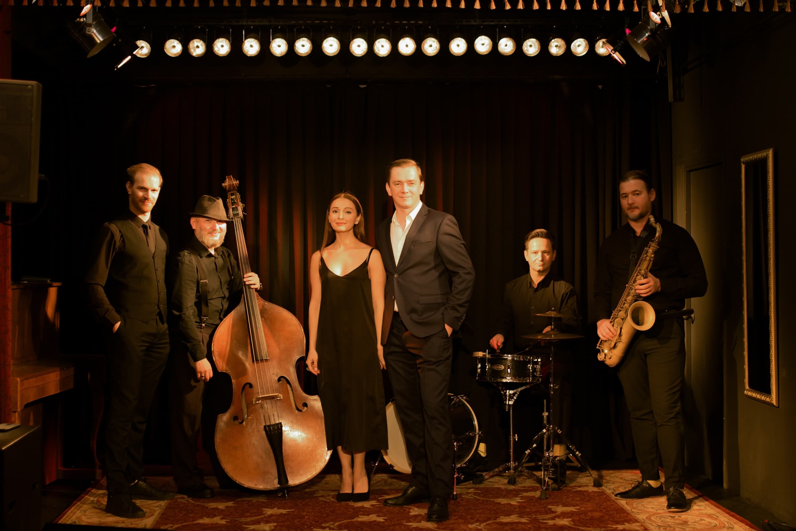 Джаз-рассказ. Коммунальная квартира (Особняк Брюллова)