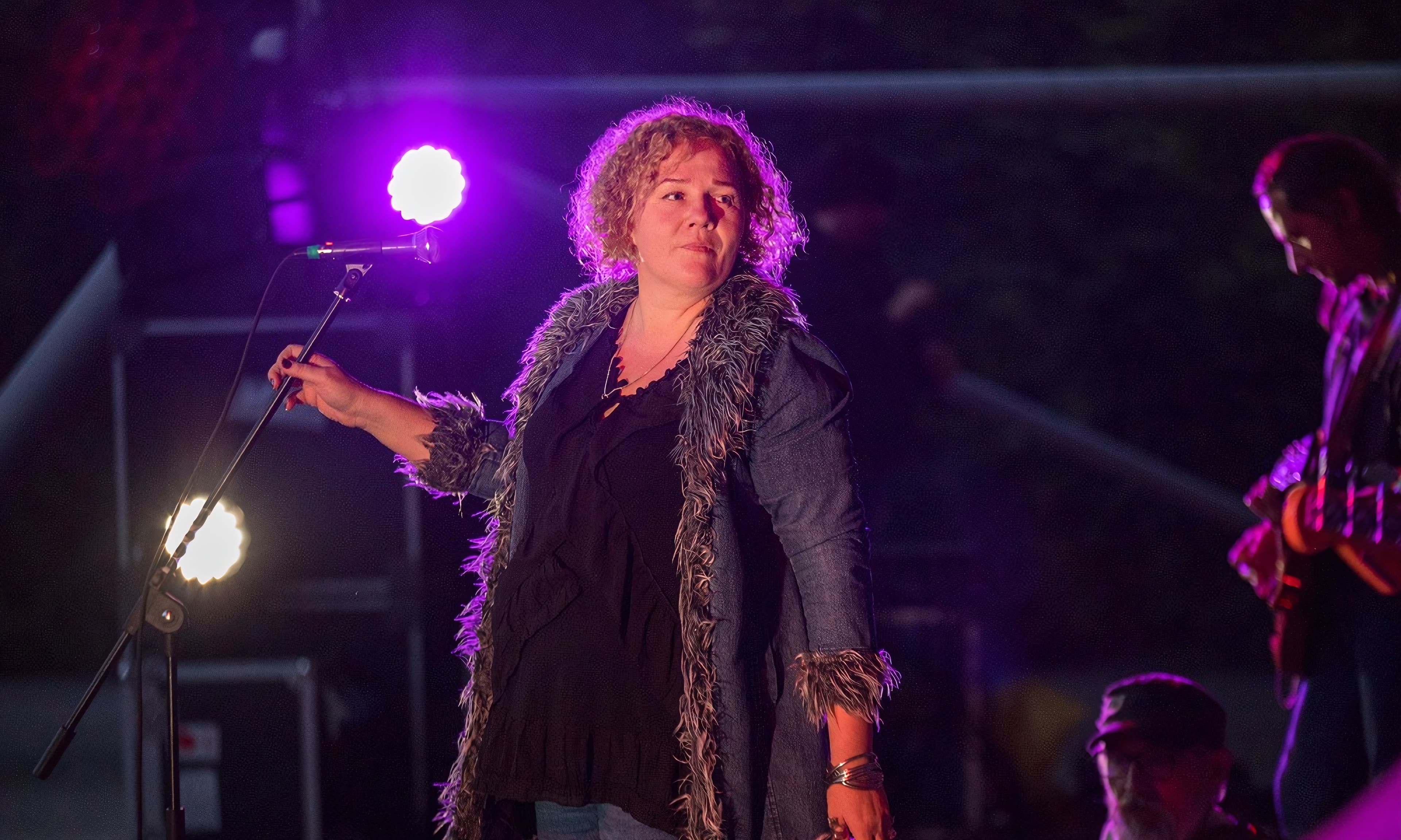 Женщина с бородой. День рождения группы (Бродячая собака)