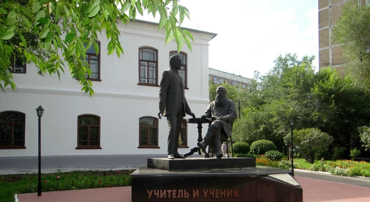 Я знаю Новокузнецк (Краеведческий музей на Народной)