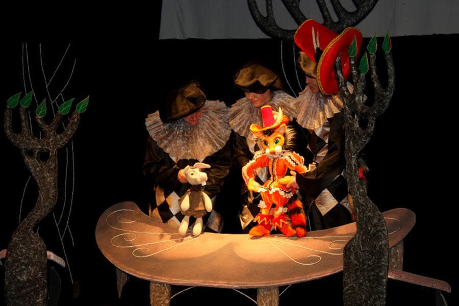 Кот в сапогах (Театр кукол)