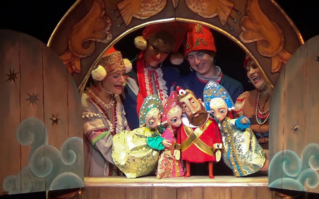 Аленький цветочек (Театр кукол)