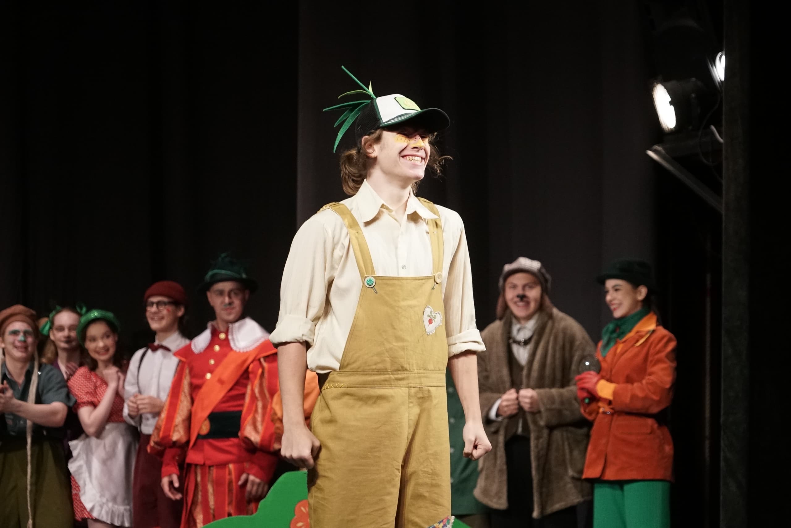 Приключение Чиполлино и его друзей (Учебный театр ЕГТИ)