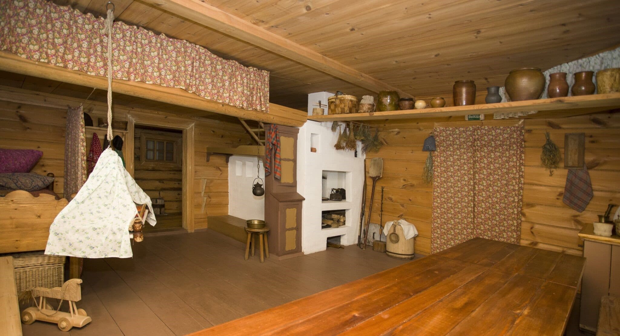 Родной дом. Башкирская юрта и русская изба (Исторический музей Южного Урала)