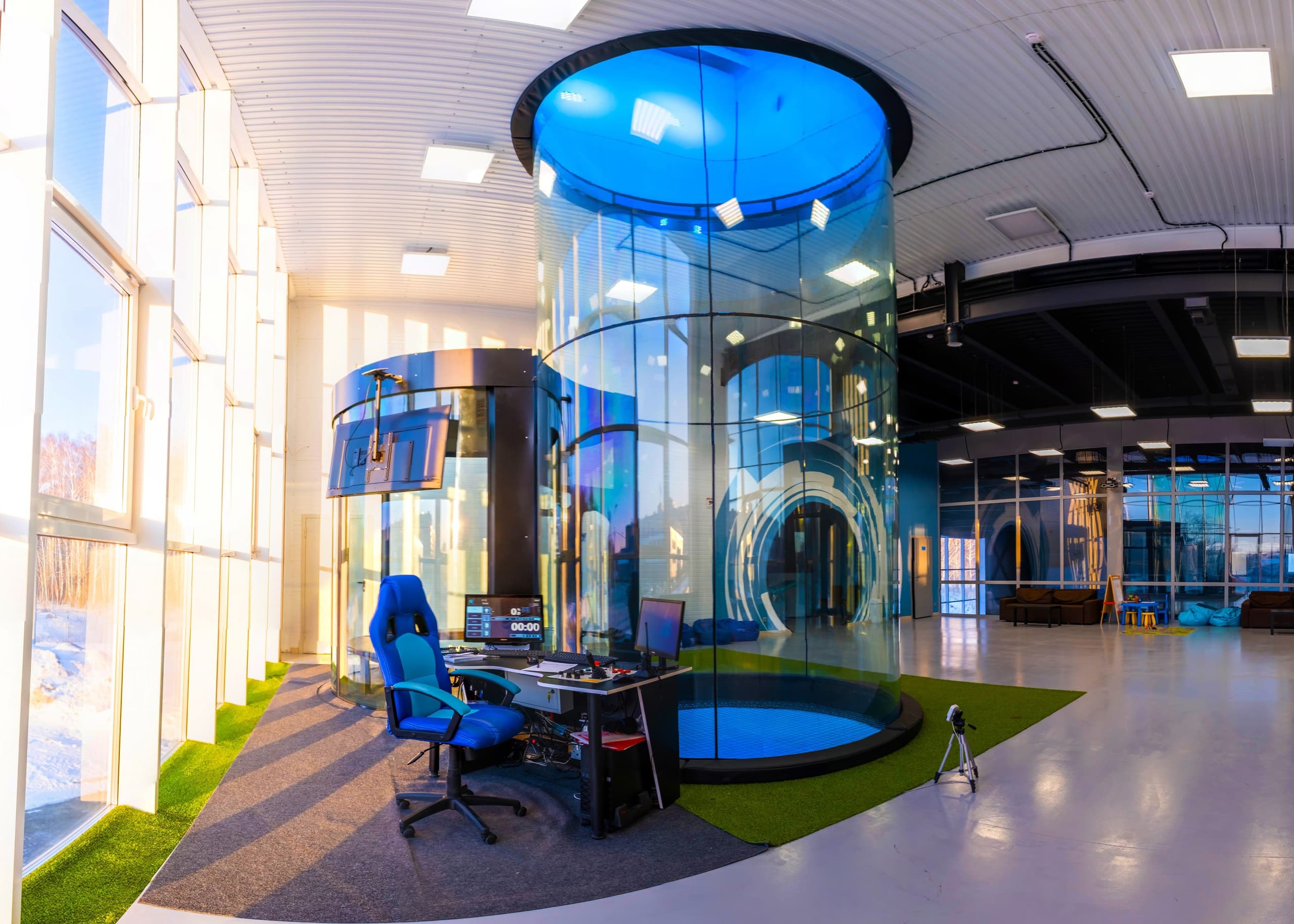 Полёт в аэротрубе (FlySurf)