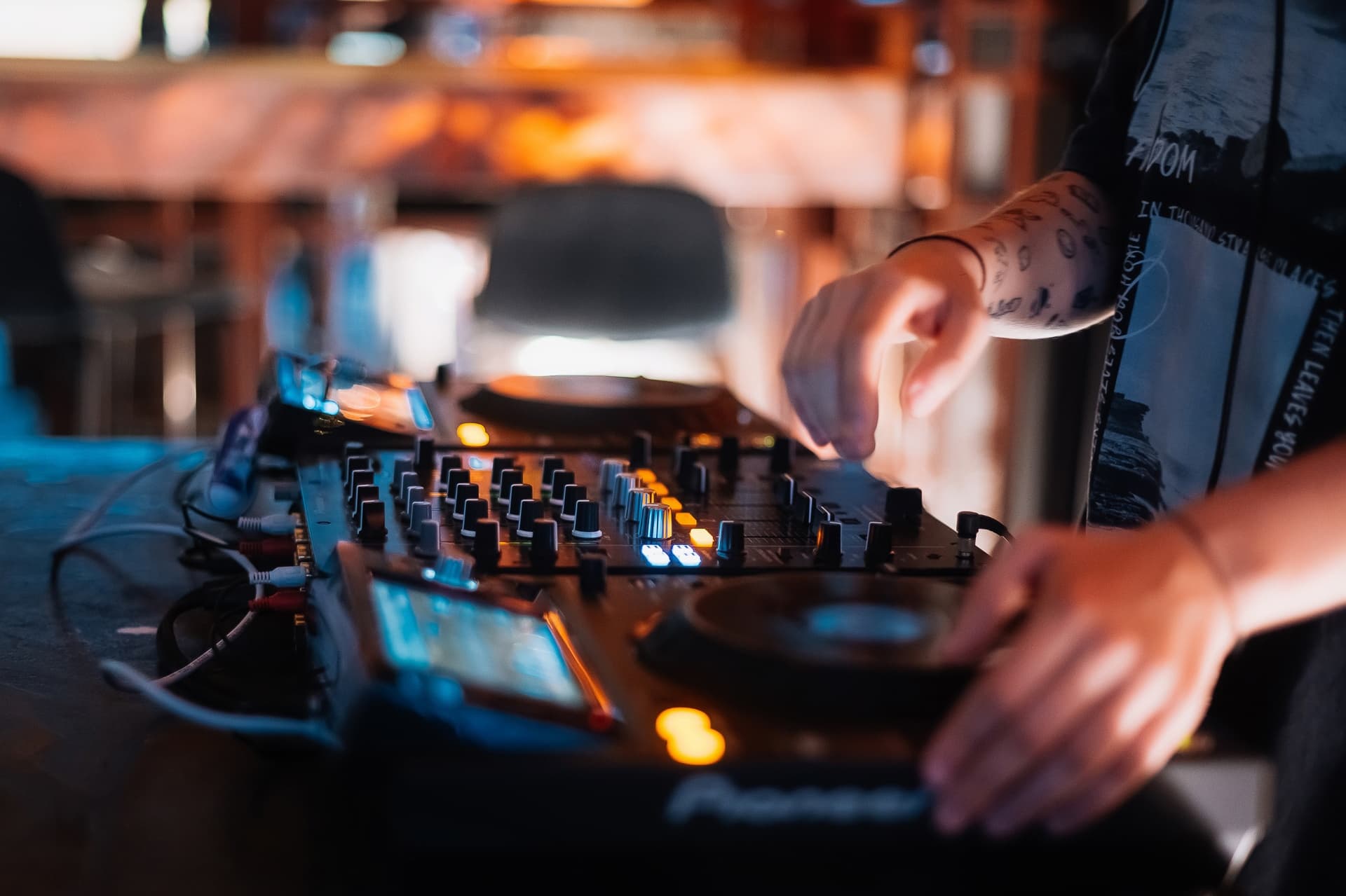 DJ Poturidi (Louis Pasteur)