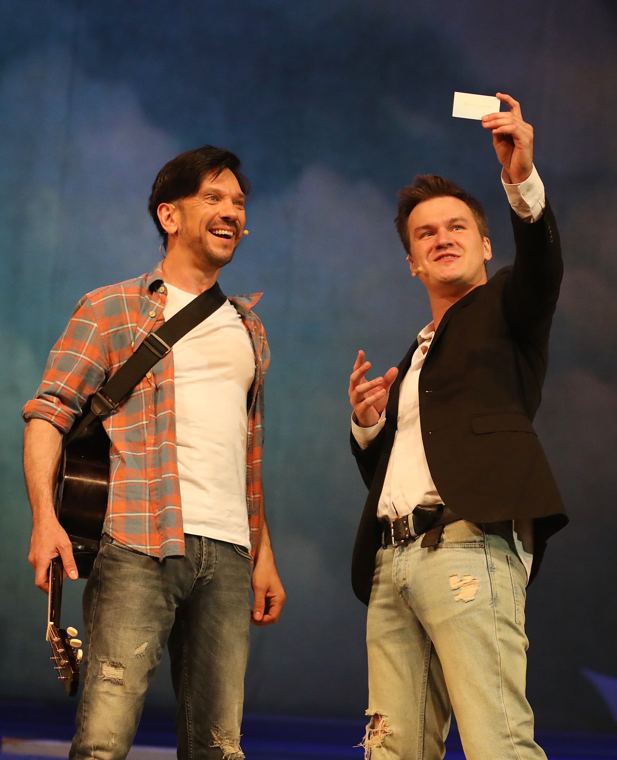 Босоногий мальчик (Театр на Мельникова)