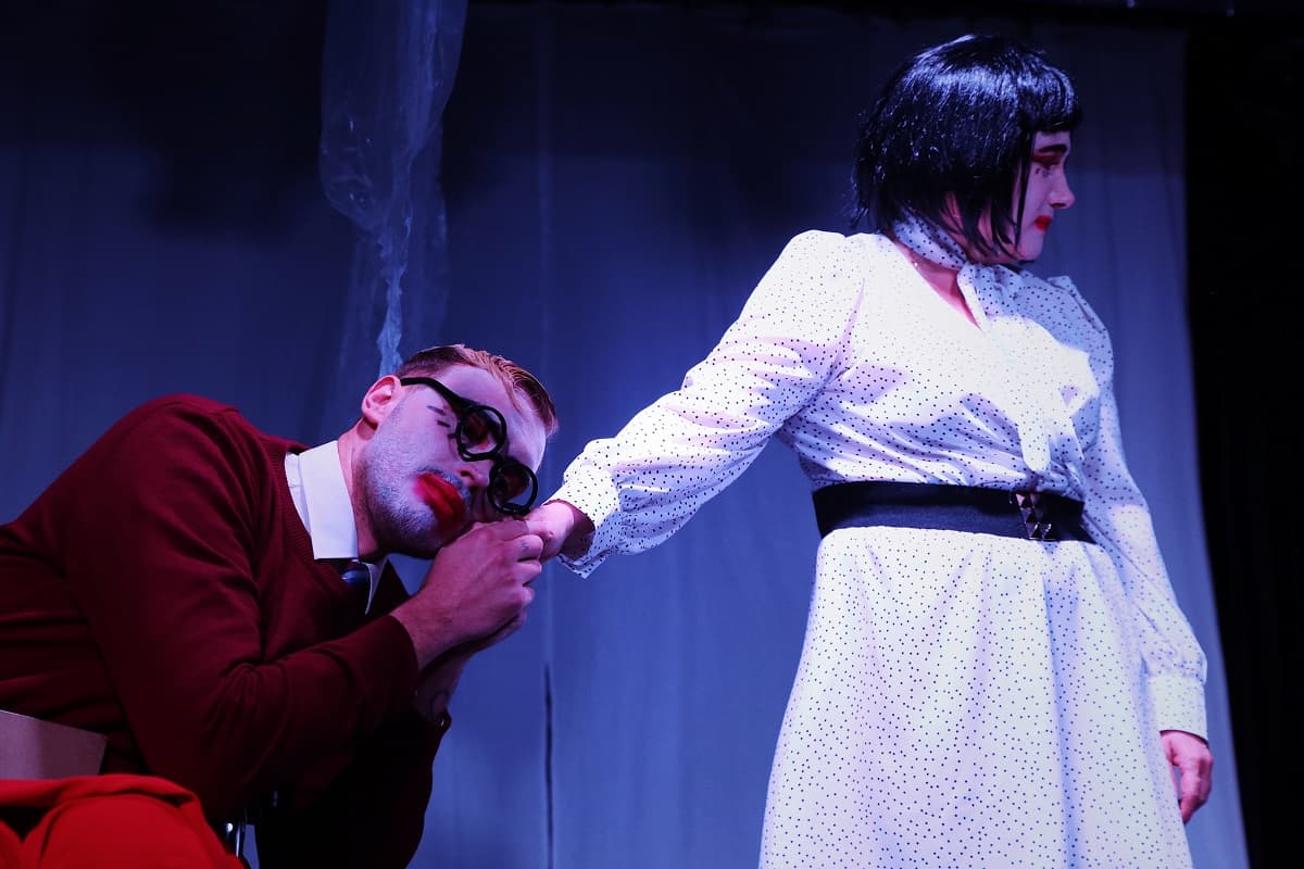 Паразиты (Театр современной драматургии)