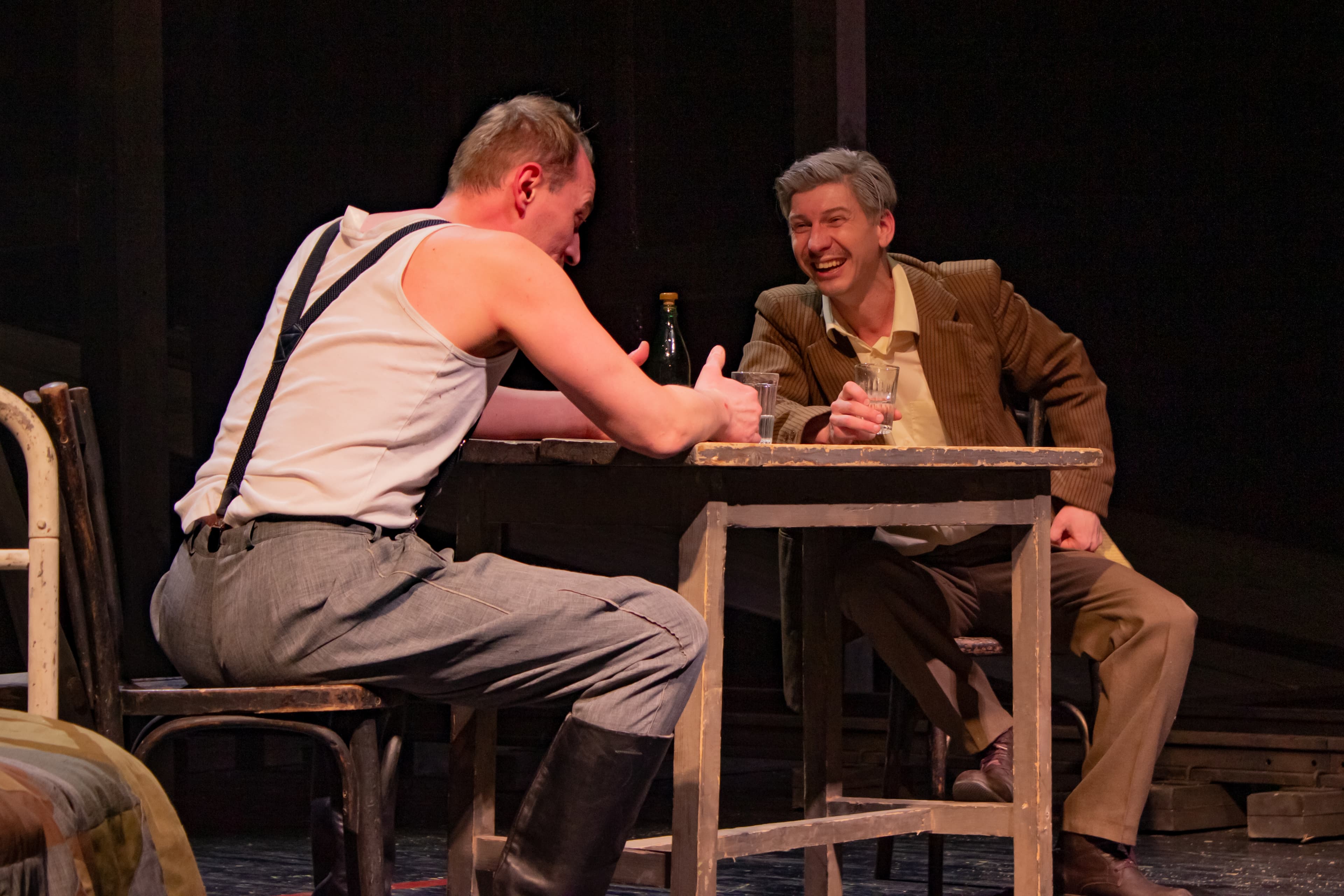 Сестра, подруга и жена (Театр драмы им. Горького)