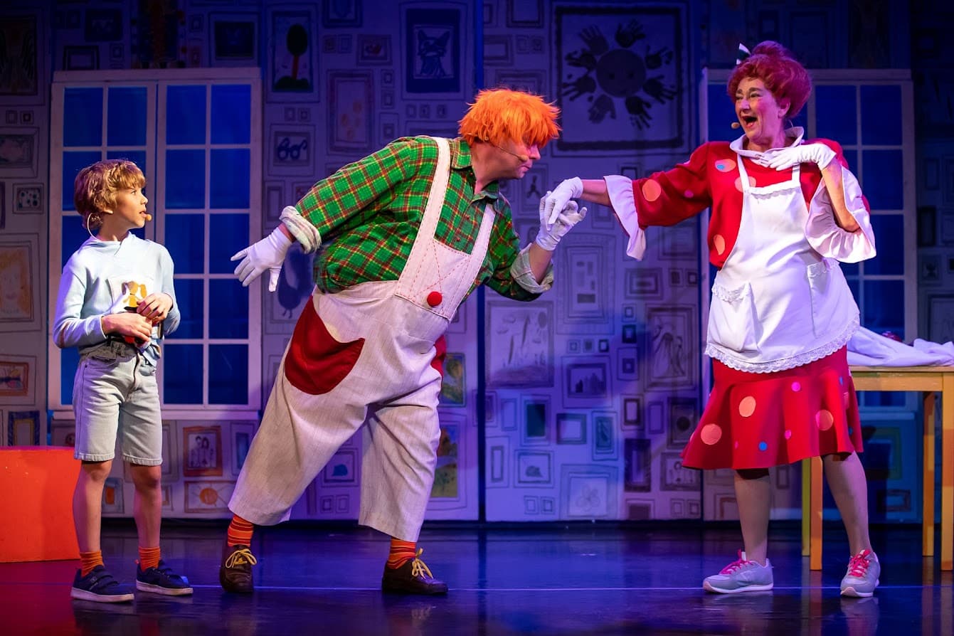 Малыш и Карлсон (КДЦ «Максим»)