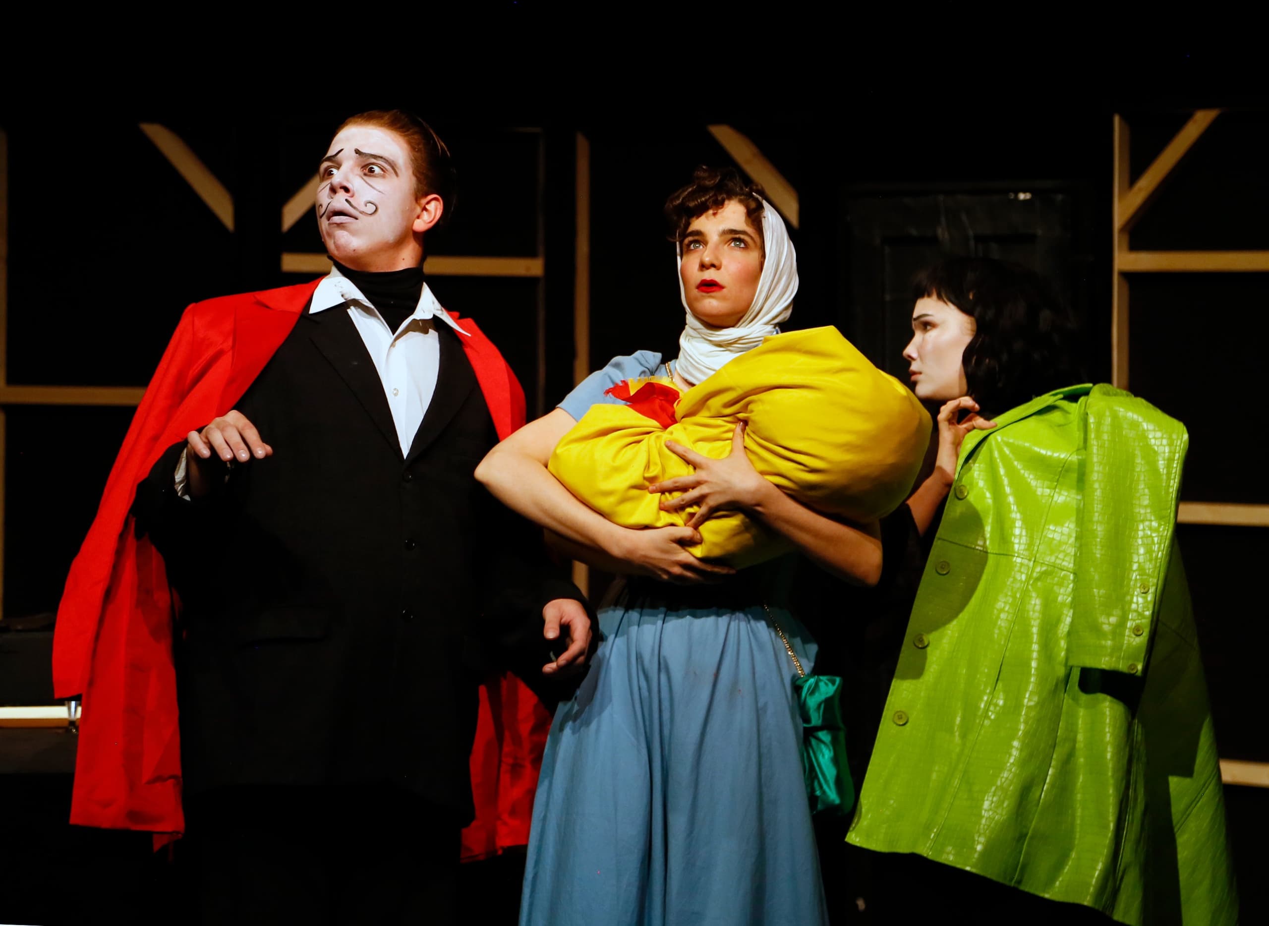 Всякая всячина (Учебный театр Высшей школы сценических искусств)