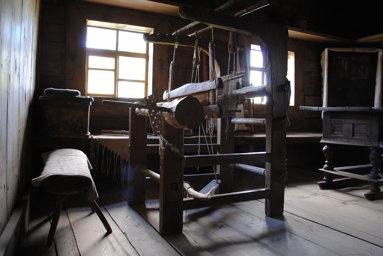 Крестьянский дом и то, что в нём (Витославлицы)