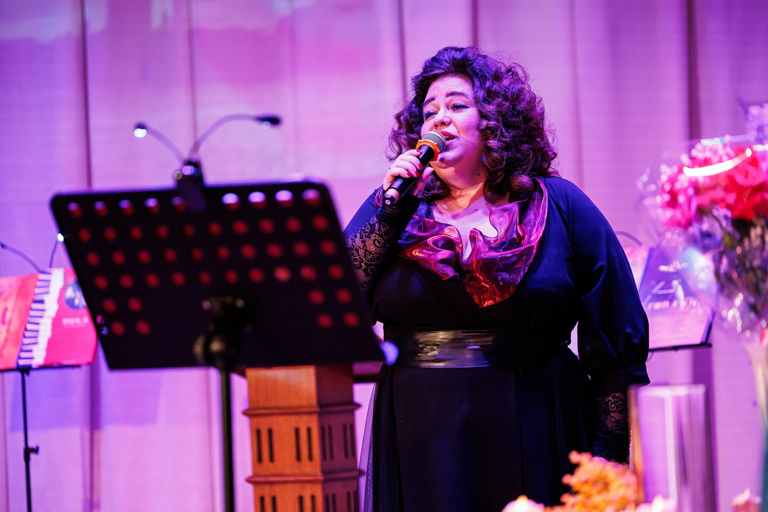 Неоклассика Владимира Преснякова-старшего в новеллах Ирины Паркер. Вечер при свечах (Центр искусства и музыки библиотеки им. Маяковского)