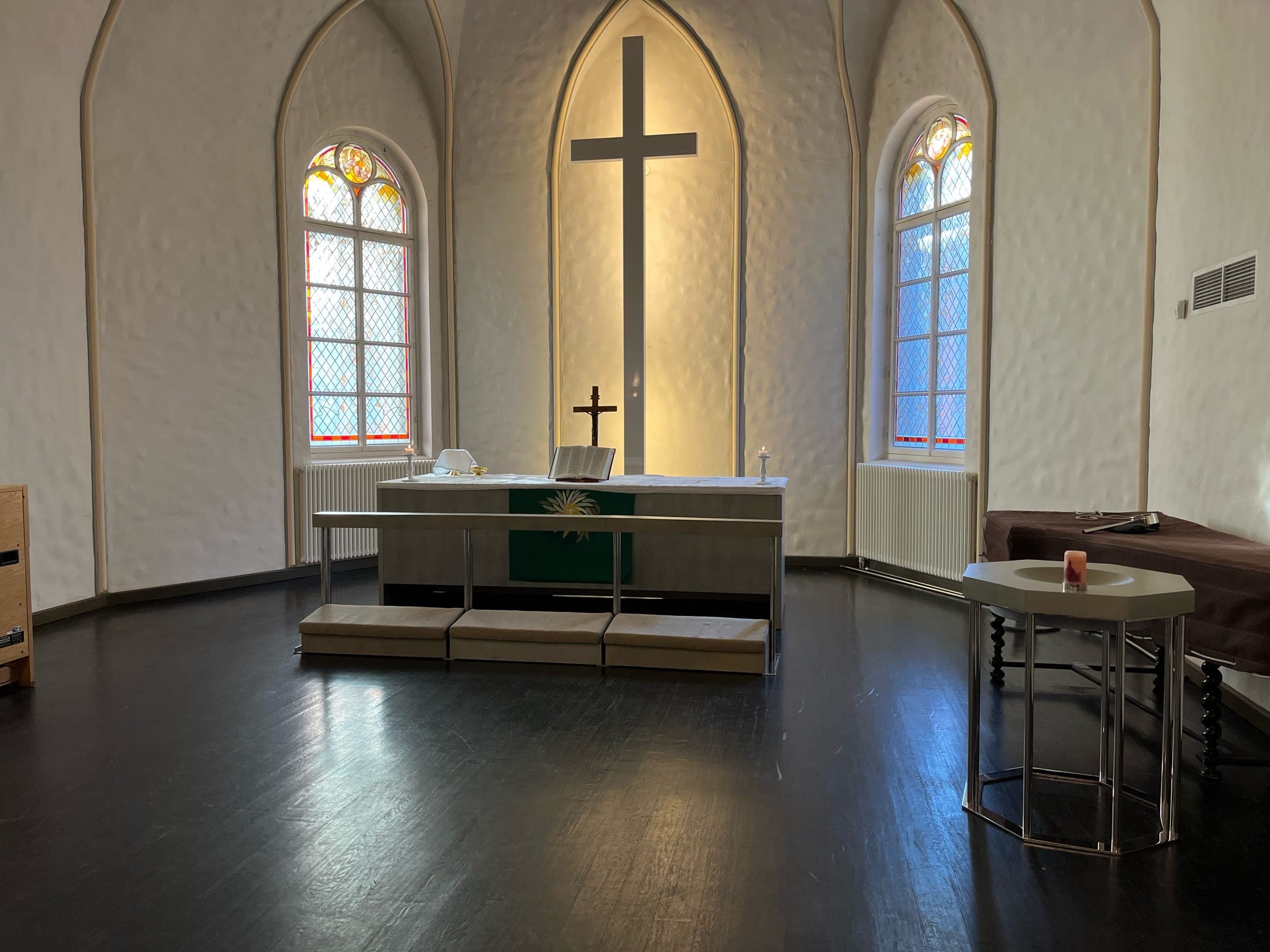 Музыкальная прогулка по церкви (Яани Кирик)