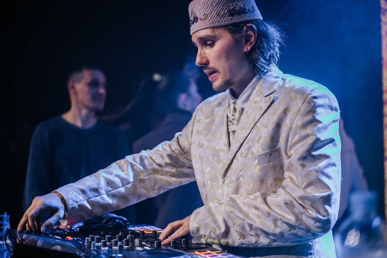 Татарская народная дискотека (Сплетни)