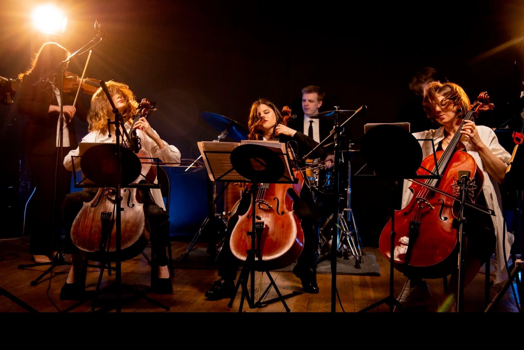 Magic Cellos Band. Мировые рок-хиты на виолончелях (КДЦ «Протон» (Протвино))