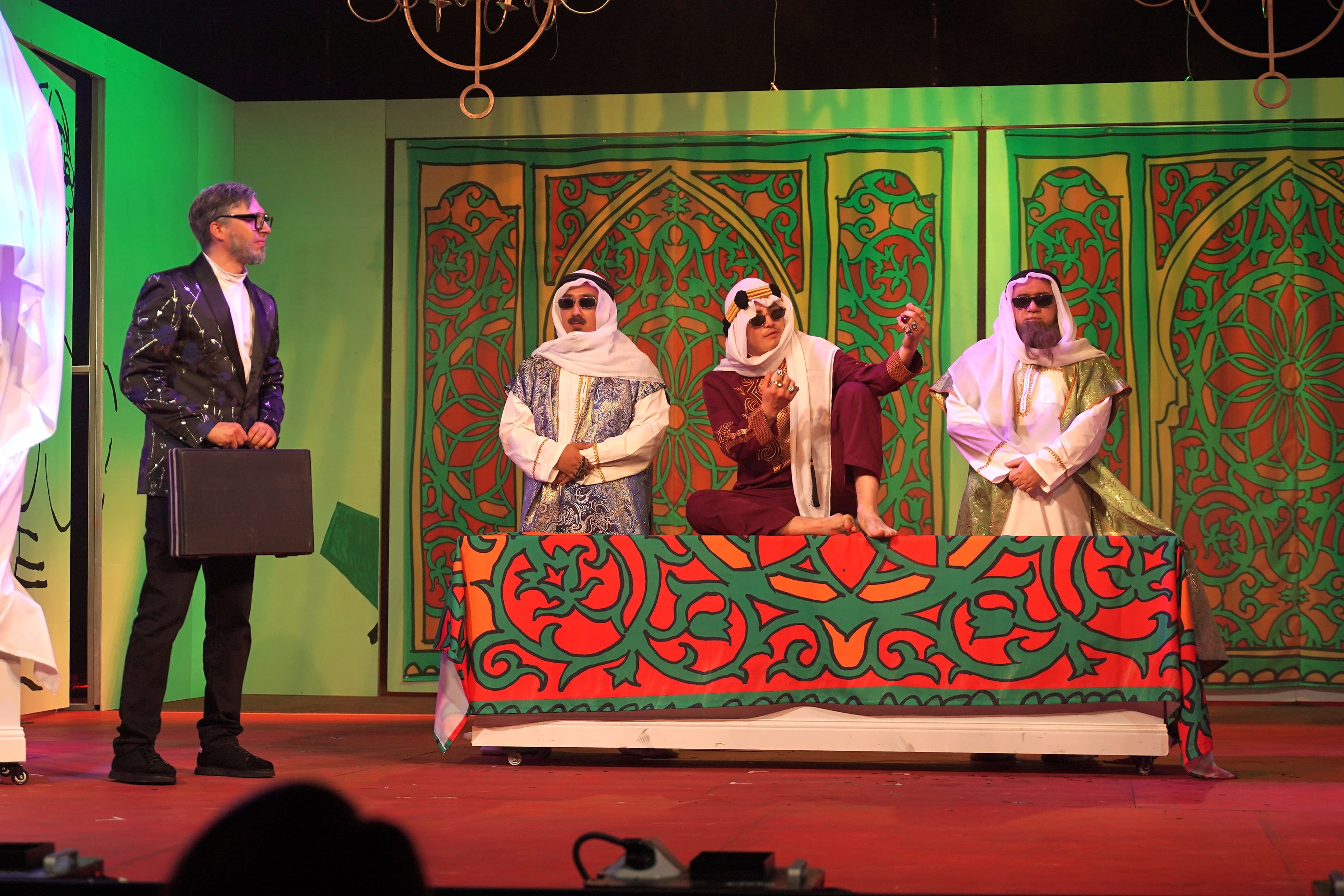 Господин Журден — пустота в бархате (Русский театр драмы им. Горького)