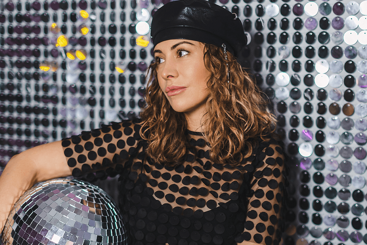 Люся Светлова (Bolshevik Loft)