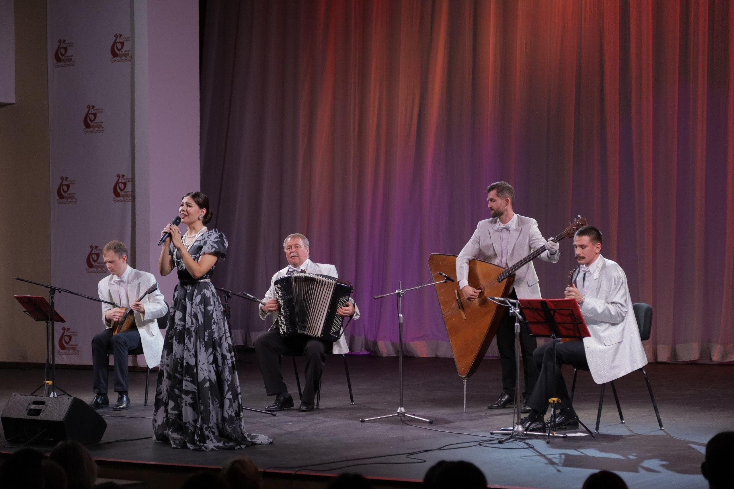 Ансамбль «Донцы». Посидим по-хорошему (Дворец культуры НЭВЗ)