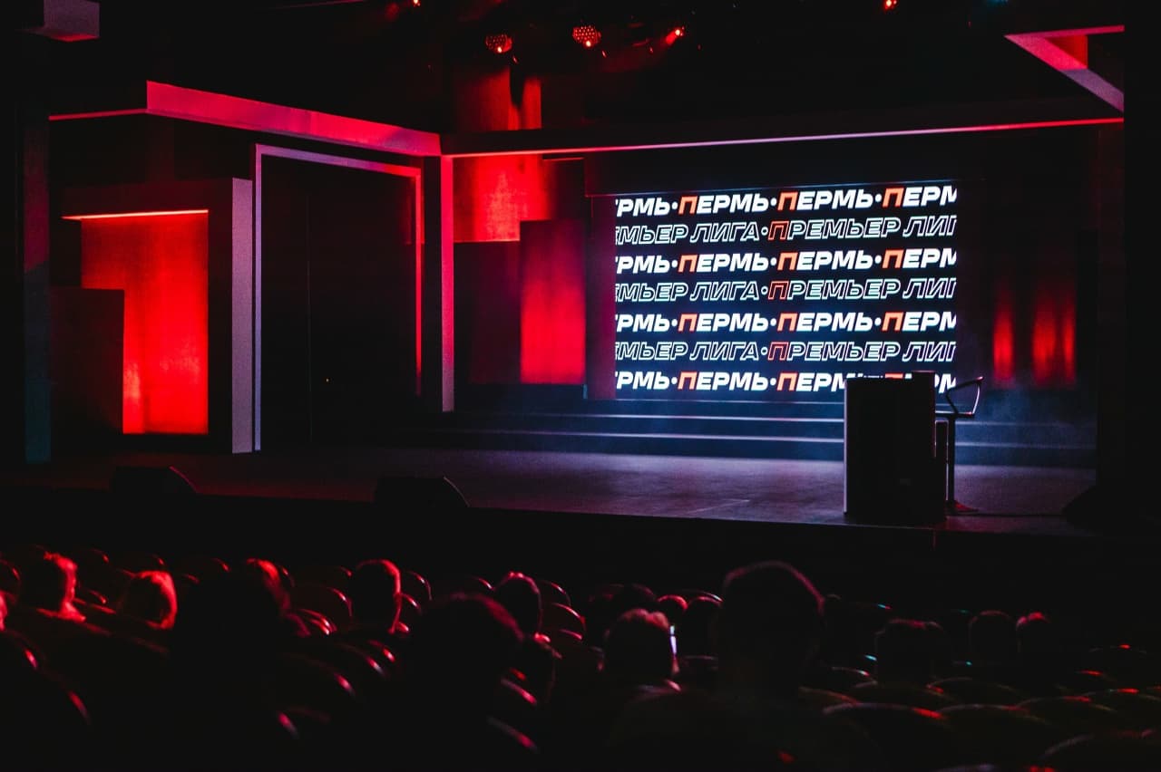 1/4 финала телевизионной Премьер-лиги КВН (Филармония. Большой зал)