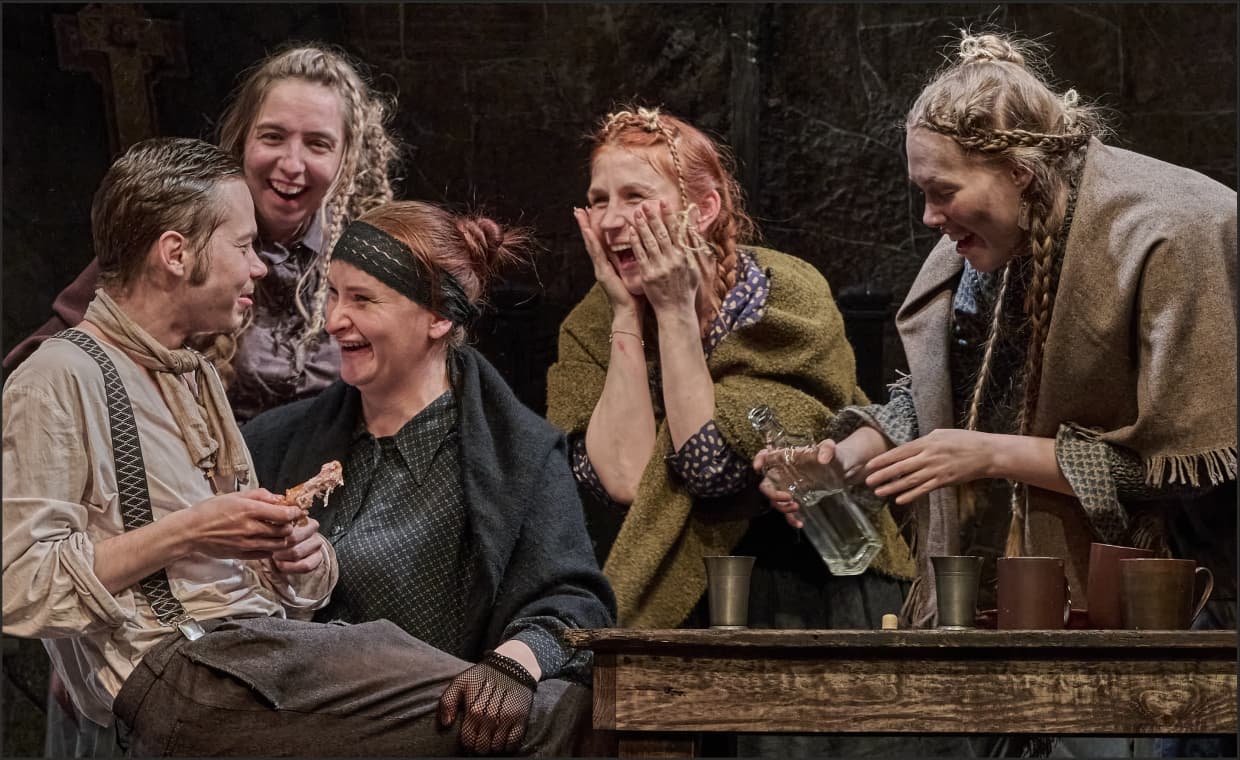 Ирландский герой — гордость Запада (Драматический театр им. Пушкина)