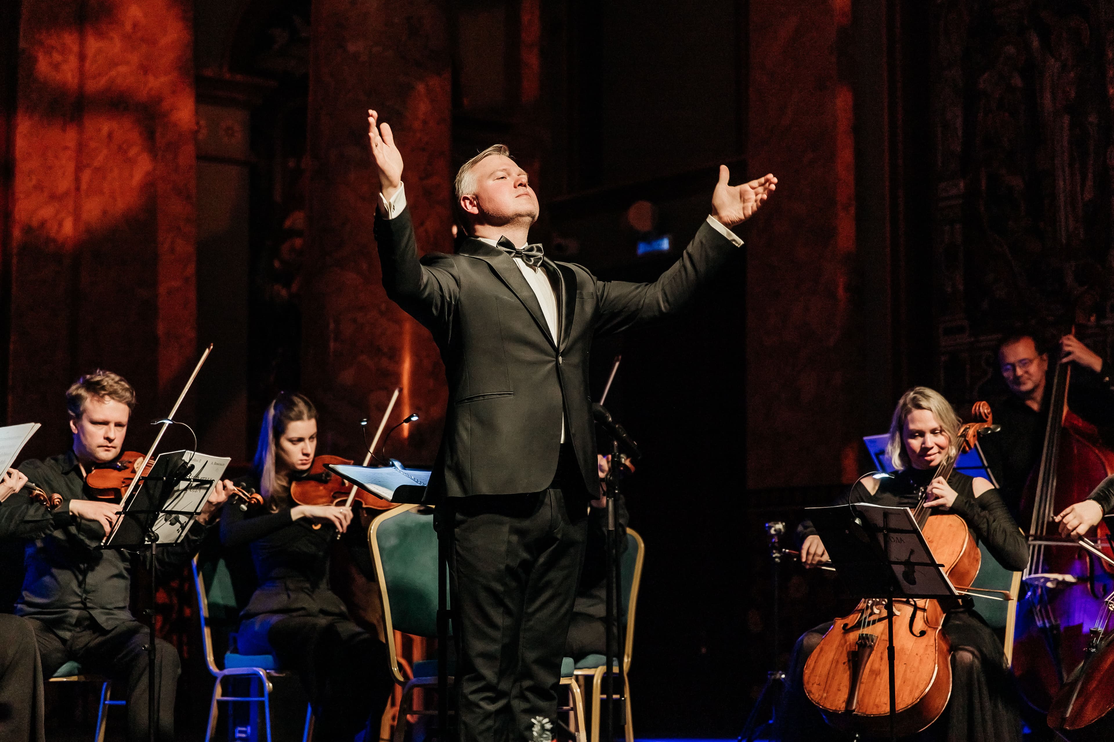 Симфония № 5 Чайковского и Концерт № 2 Сен-Санса (Концертный зал на Английской набережной)